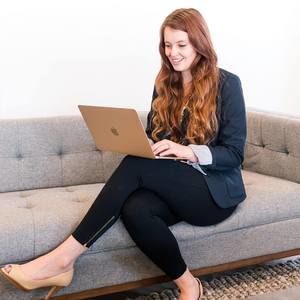 Meet your Posher, Laura